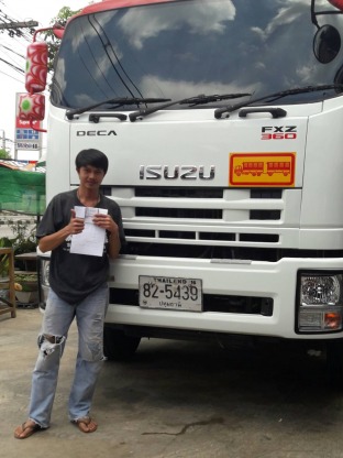 ร้านซ่อมกระจกรถบรรทุก10ล้อ ปทุมธานี - แอล.พี.อาร์ กระจกรถยนต์ ลำลูกกา